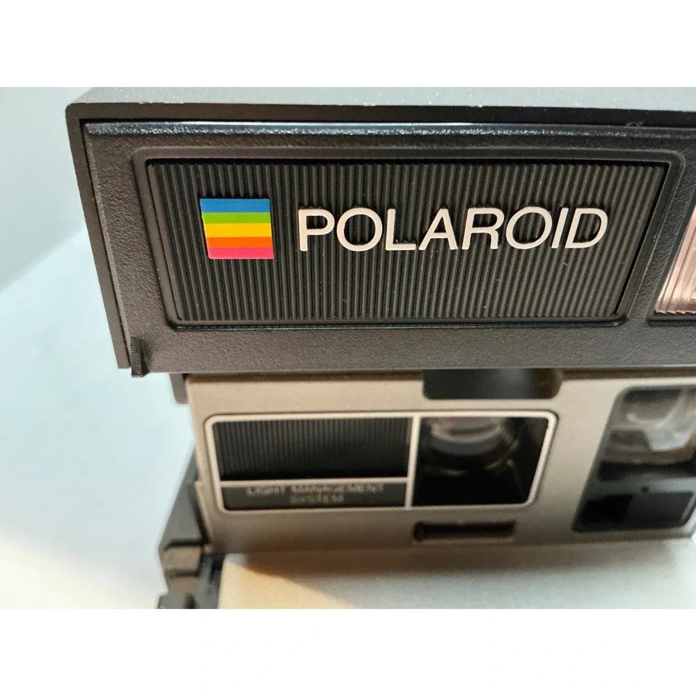 Polaroid Vintage Sun 600 LMS Instant‎ Film Camera Light Management System Black